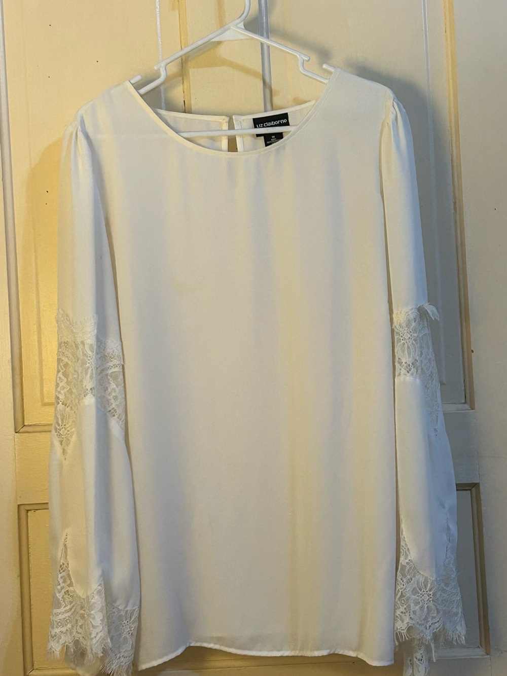 Liz Claiborne Ethereal Lace Bell Sleeve Blouse - Ivory size 1X